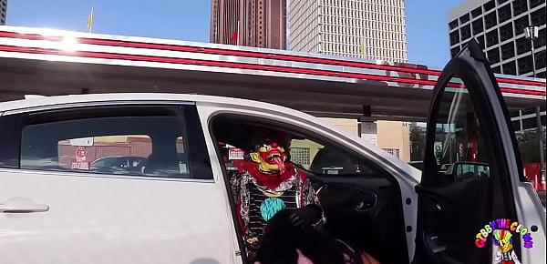  Juicy Tee Gets Fucked by Gibby The Clown on A Busy Highway During Rush Hour
